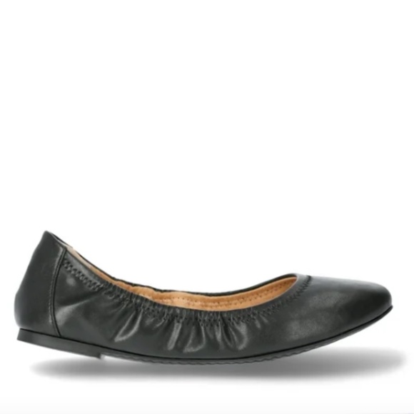 Time and Tru Women's Scrunch Ballet Flats BLACK - Picture 3 of 3